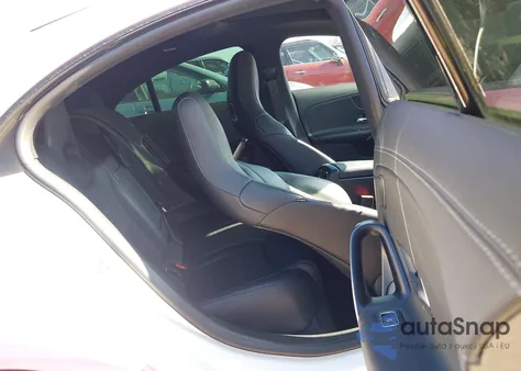 2020 Mercedes-Benz Cla 250 4Matic из США, поврежденный, VIN WDD5J4HB3LN069570